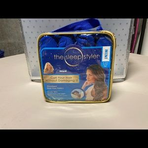 Sleep Styler.  Small rollers for short hair.